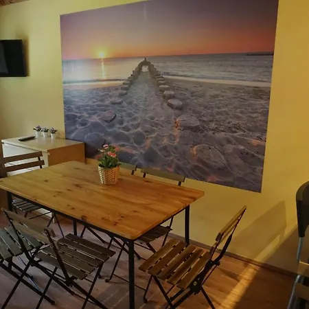 Osada Sosnowa بيت خشبي