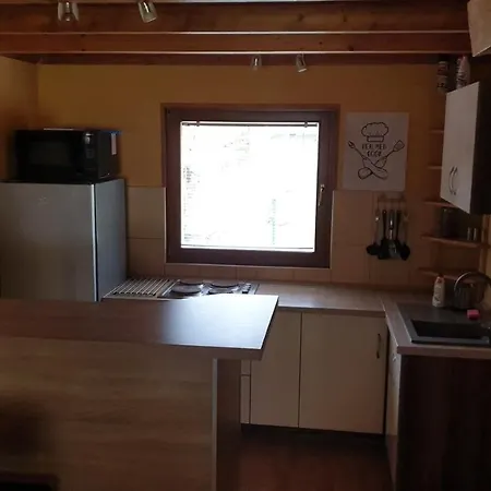 بيت خشبي Osada Sosnowa